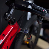 Atlas 3x8 Vites Dağ Bisikleti Kırmızı